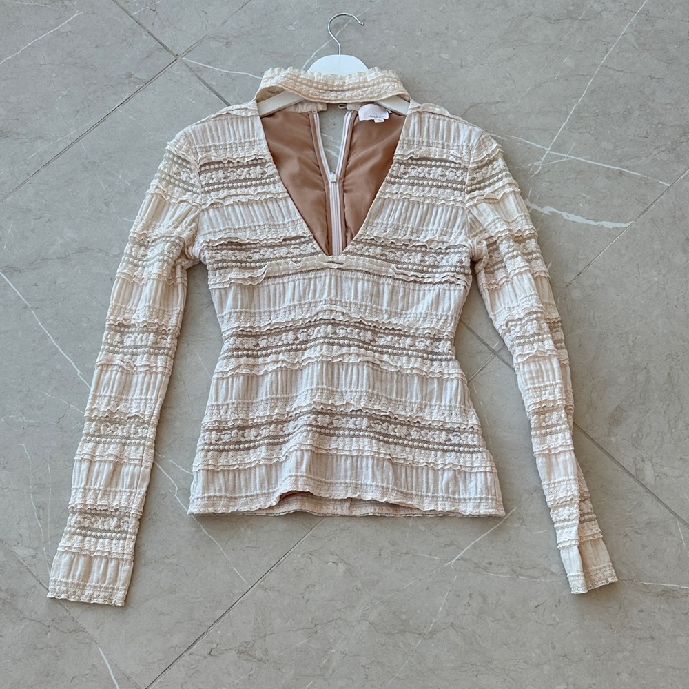 Cinq à Sept Cream Textured Long Sleeve Blouse